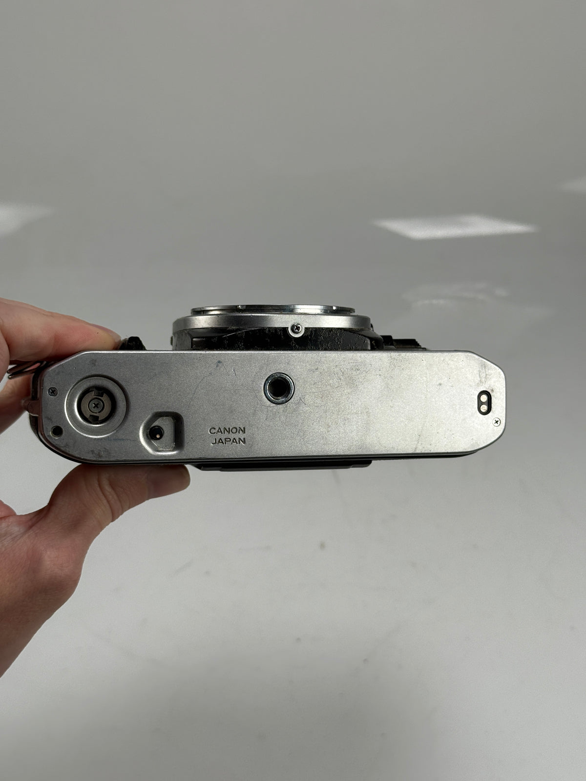Canon AE-1 AE1 silver chrome 35mm SLR Film Camera Body