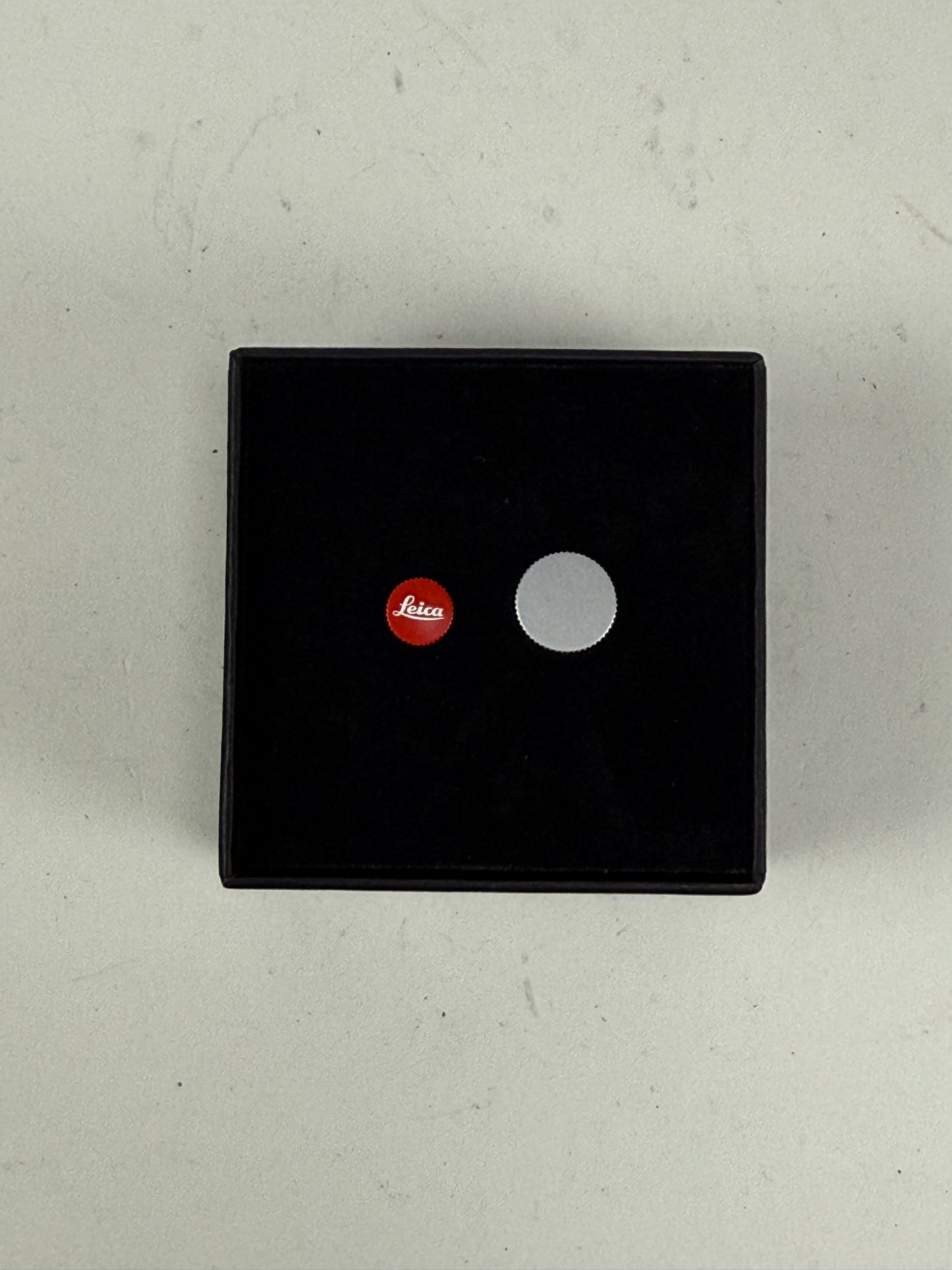 Leica Soft Release Button 8mm 14014 red
