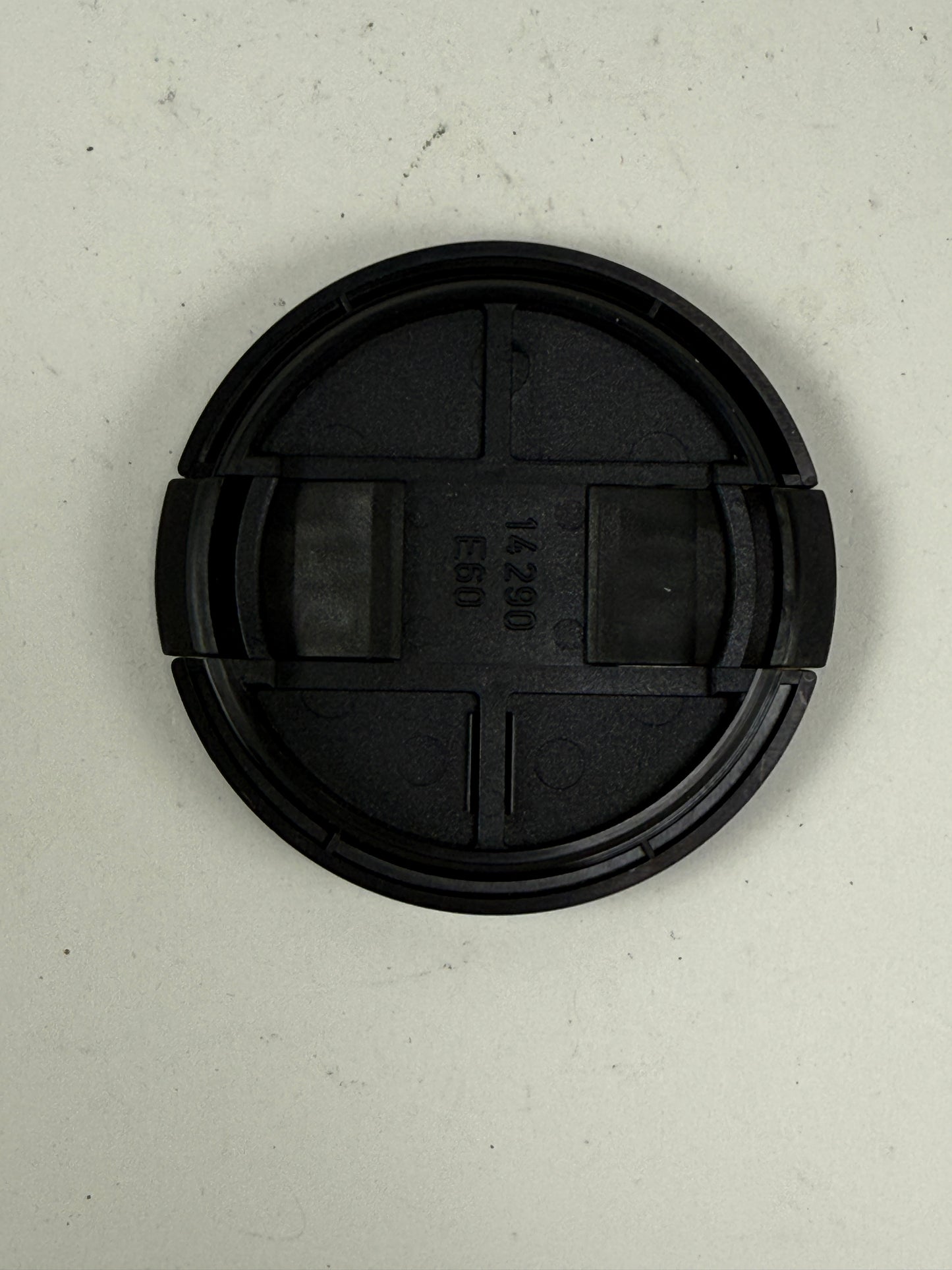 Original Genuine Leica 60mm 14290 Snap-On Front Lens Cap Made in Germany