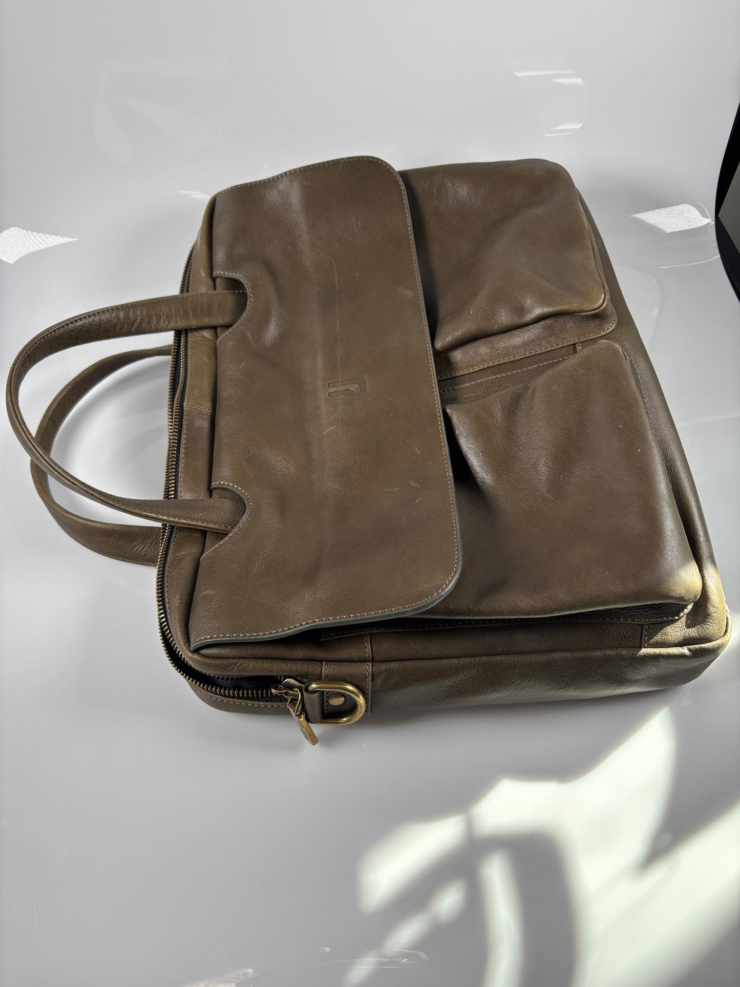 Jafferjees 1880 Leather Satchel Bag Case