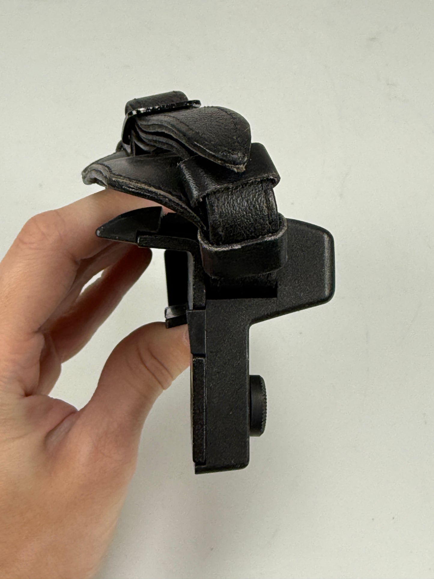 Leitz Wetzlar Leica Handle 14283 Engine Winder MD-R4 MD-R4