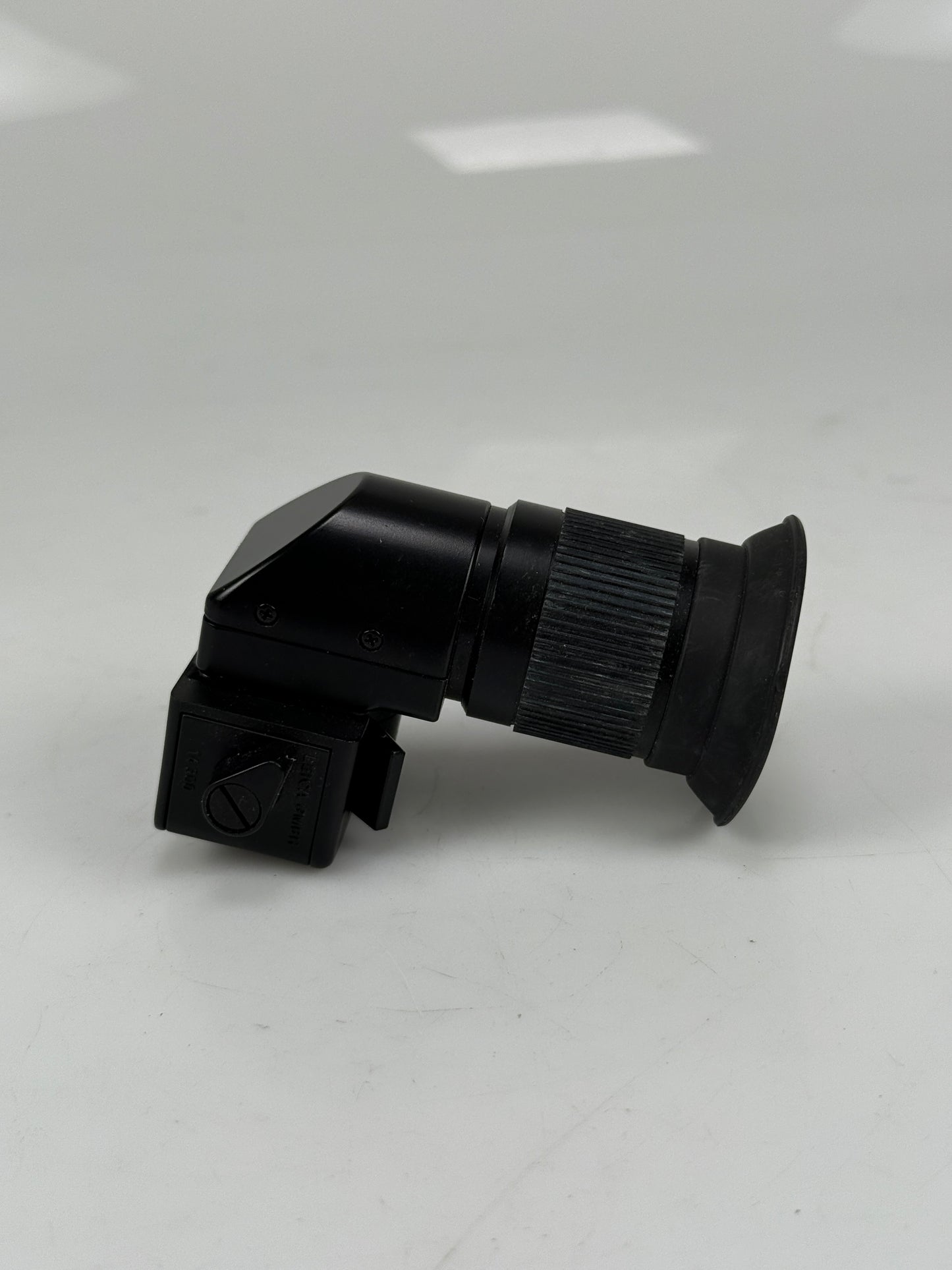 LEICA ORIGINAL 14300 ANGLE VIEWFINDER FOR R CAMERA