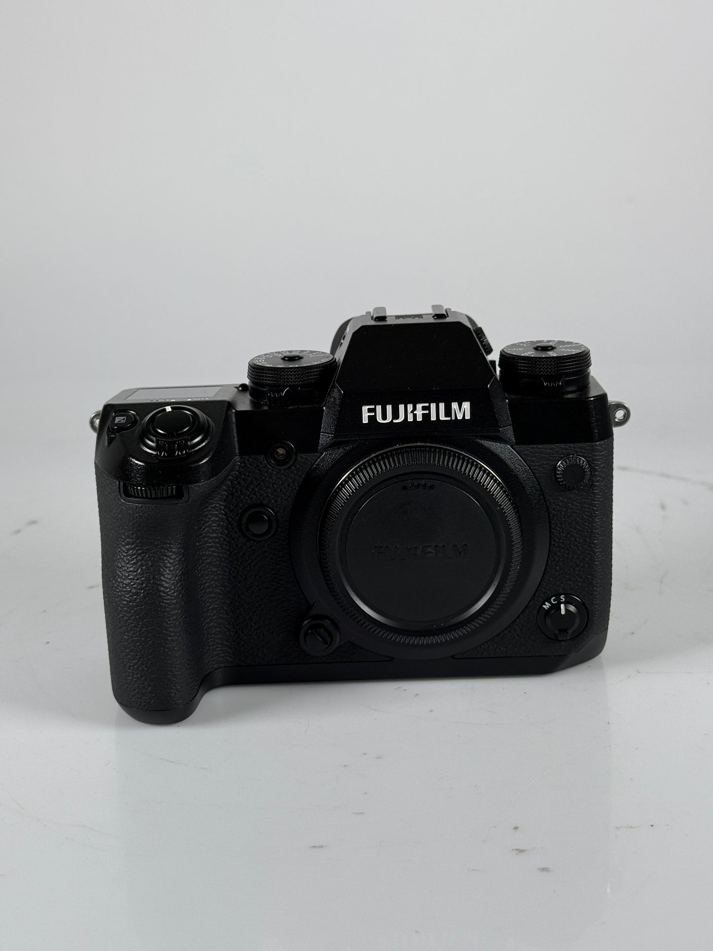 Fuji X-H1 24.3MP Mirrorless Digital Camera Body