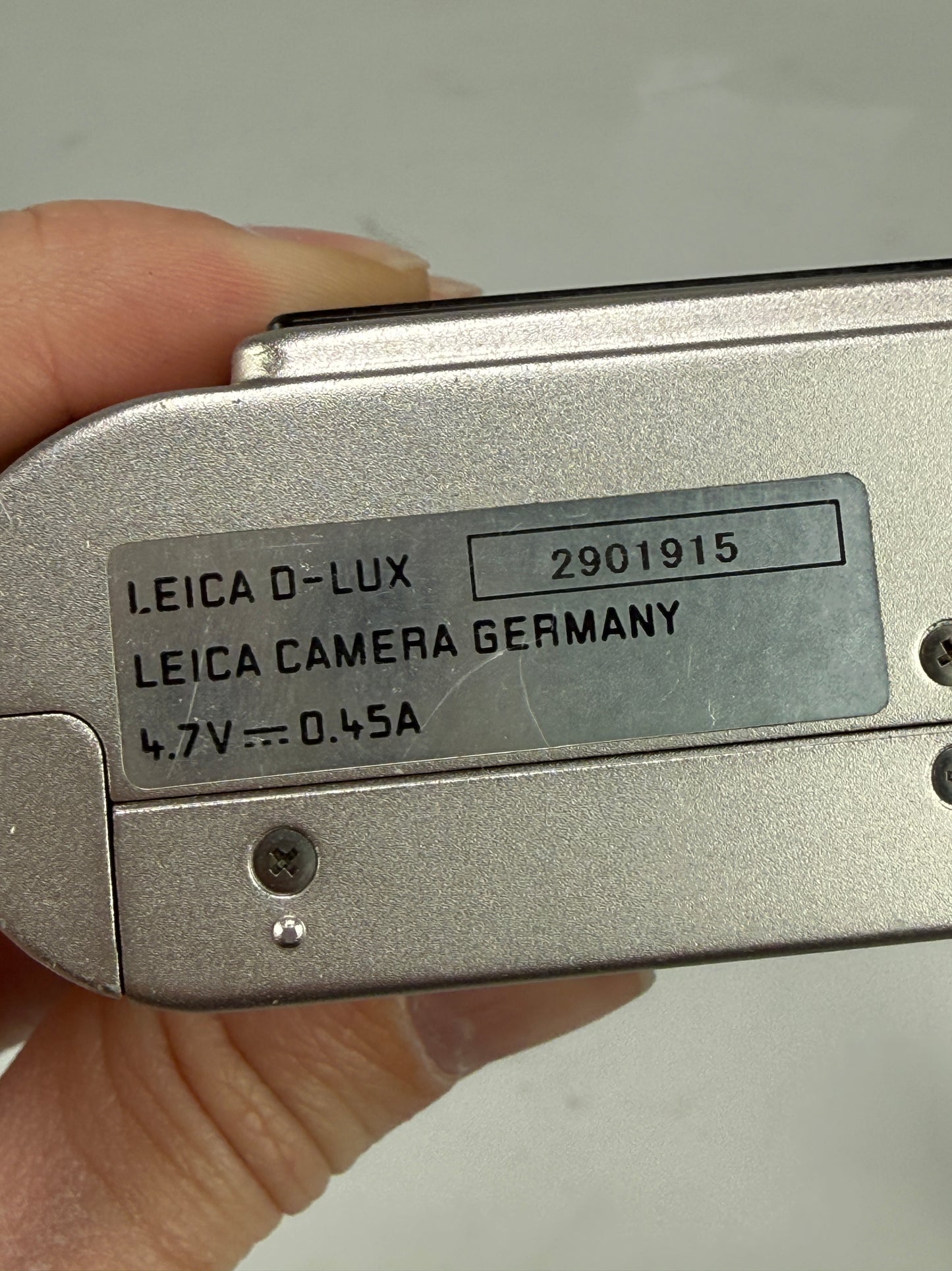Leica D-Lux 1 original Digital Camera 3.2MP 18236
