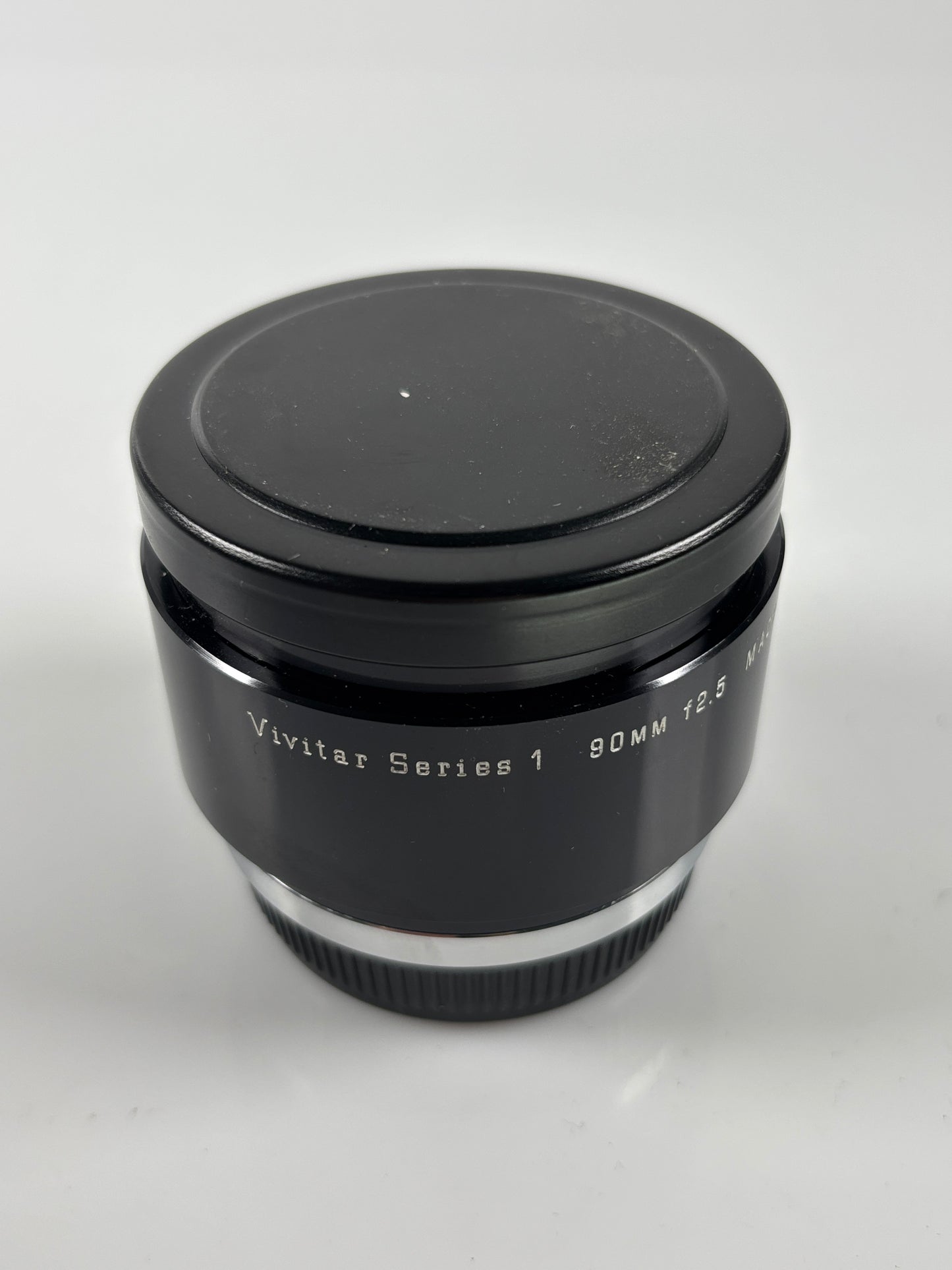 Vivitar Series 1 90mm f2.5 Macro Adapter for Olympus OM