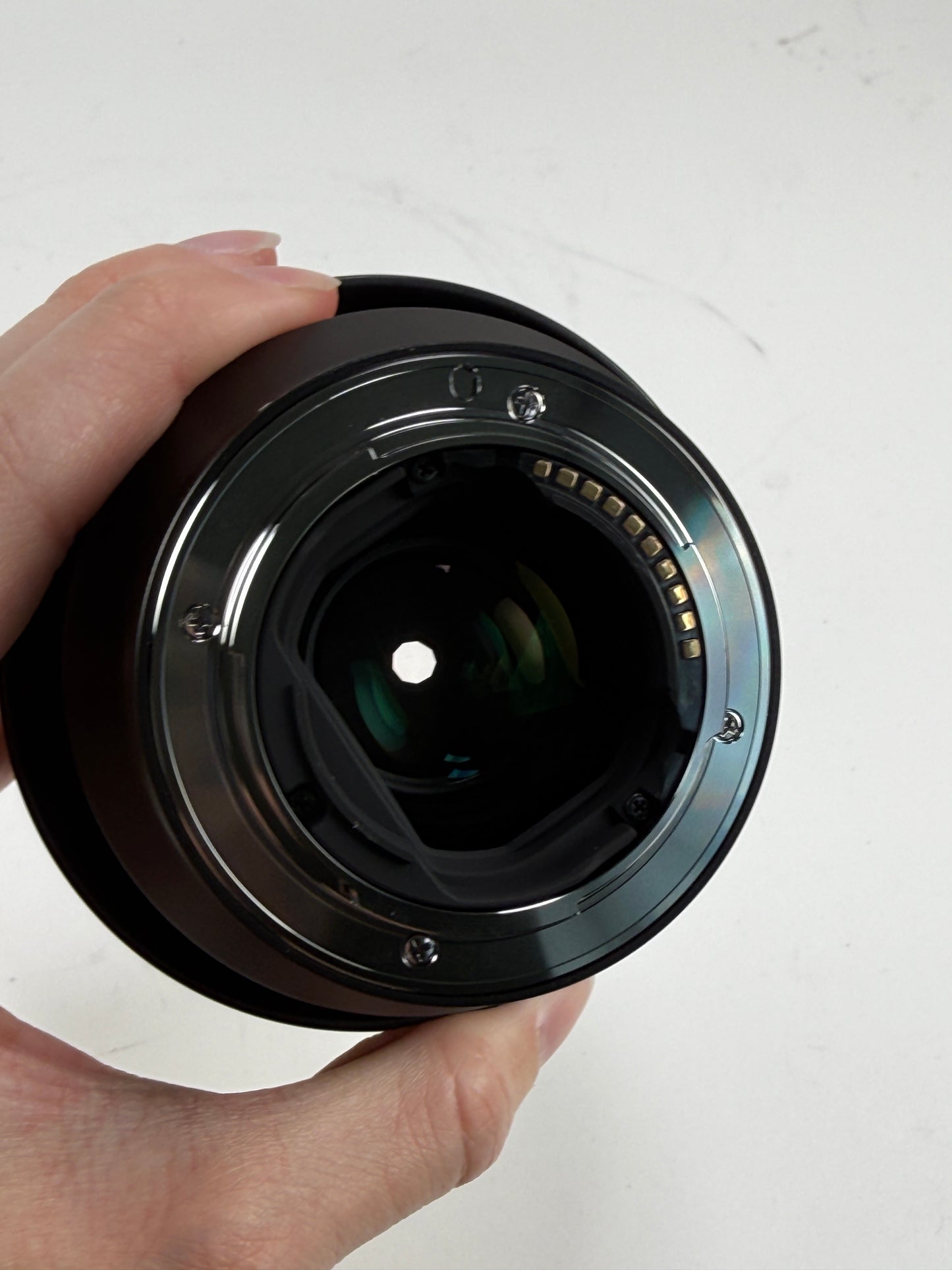 Sony FE 85mm f1.8 Lens