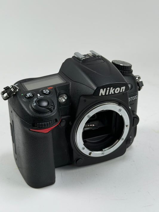 Nikon D7000 Digital SLR Camera Body black