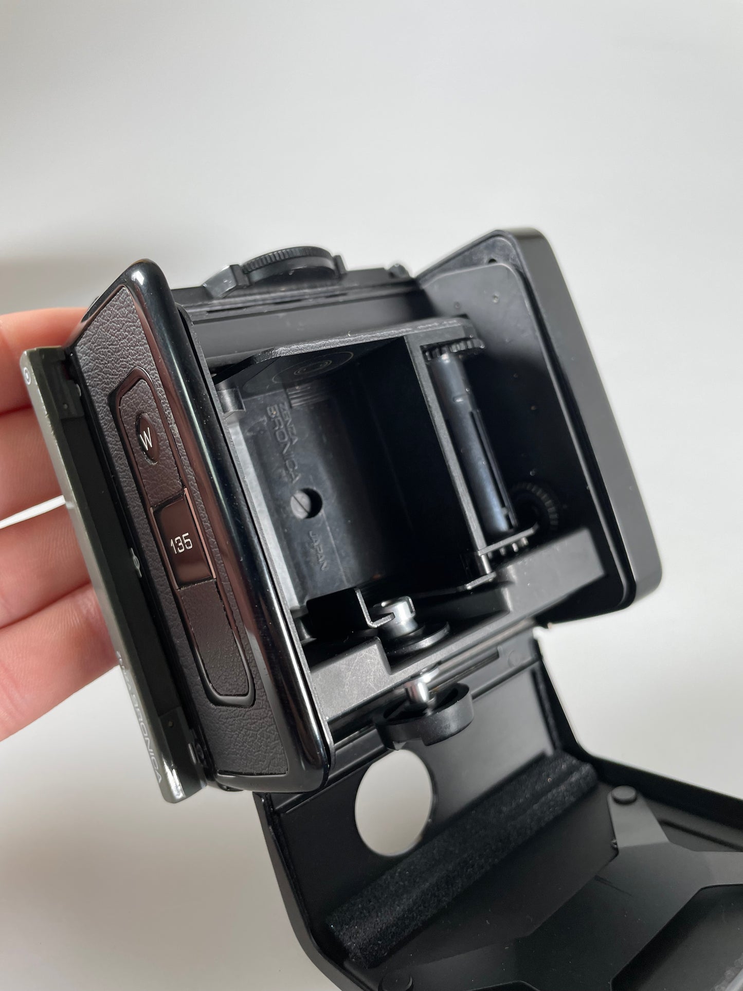 135 W ZENZA BRONICA SQ 135W Film Back Holder For SQ w/Screen