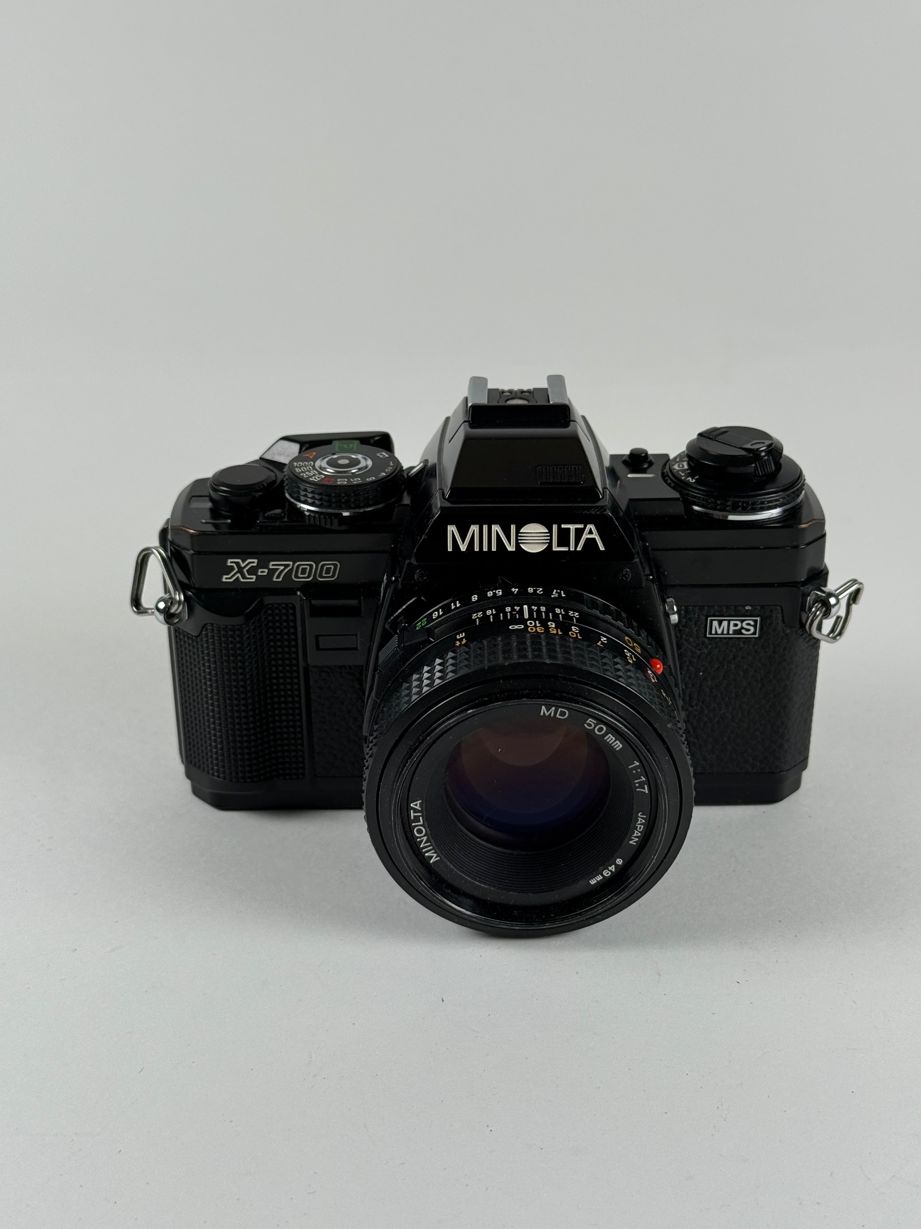 Minolta X-700 50mm SLR f1.7 Camera MD Film 35mm F1.7 Lens + X700 w