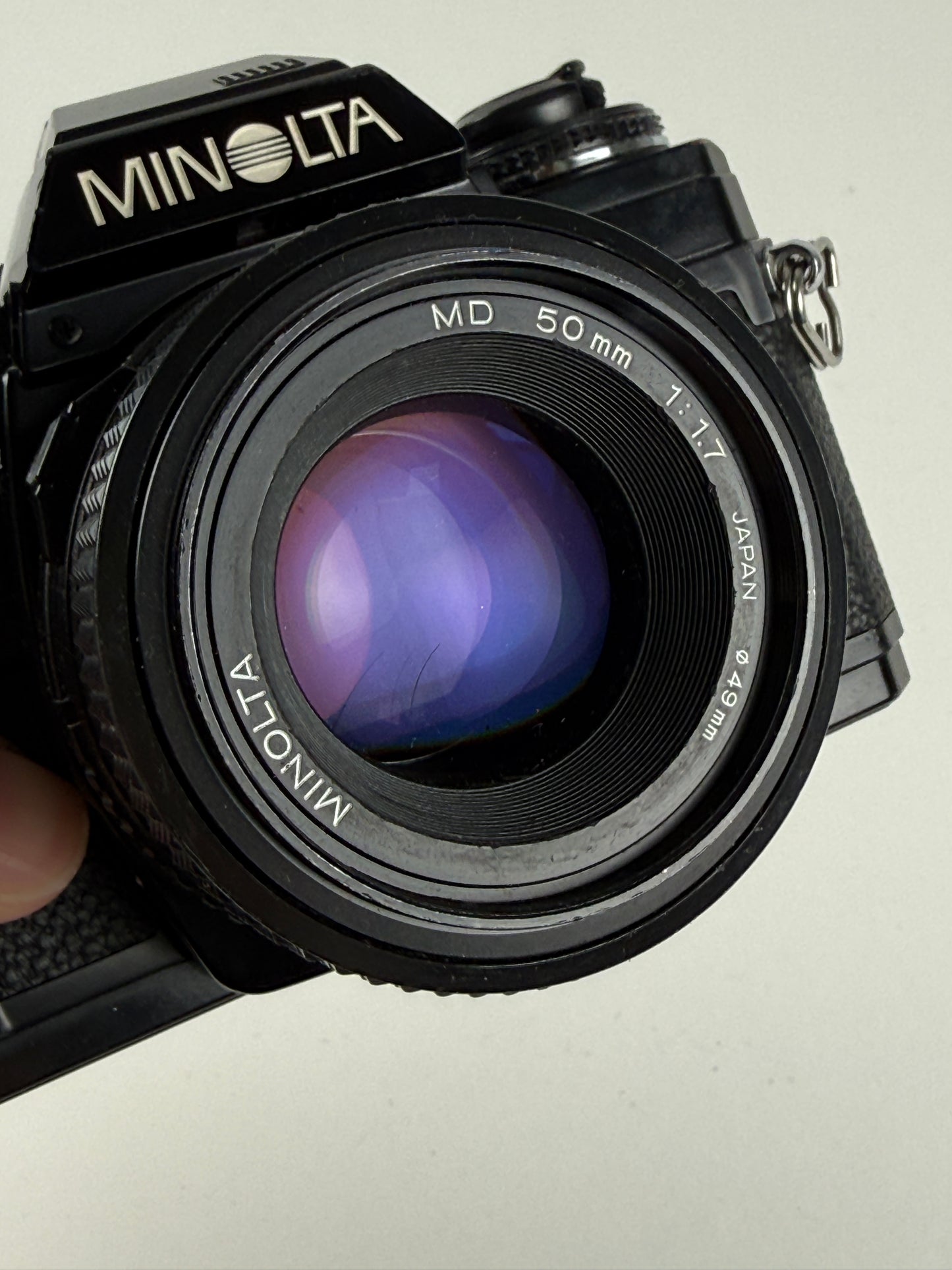 Minolta X-700 SLR Film Camera kit w/ MD 50mm f1.7 lens