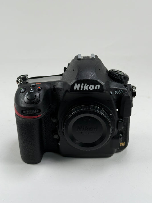 Nikon D850 Full Frame Digital camera body SC: 1.6k