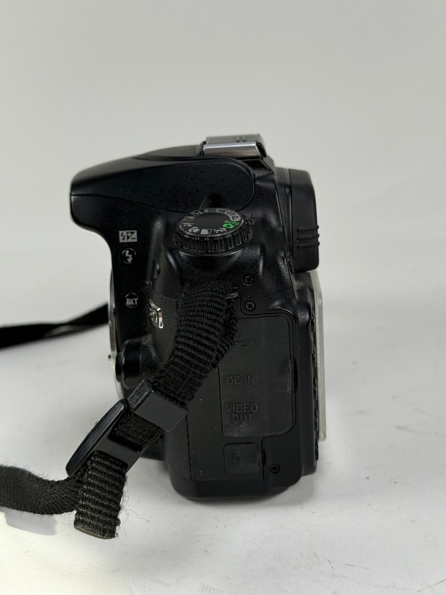 Nikon Model D80 Digital SLR Camera 10.2MP Body Only