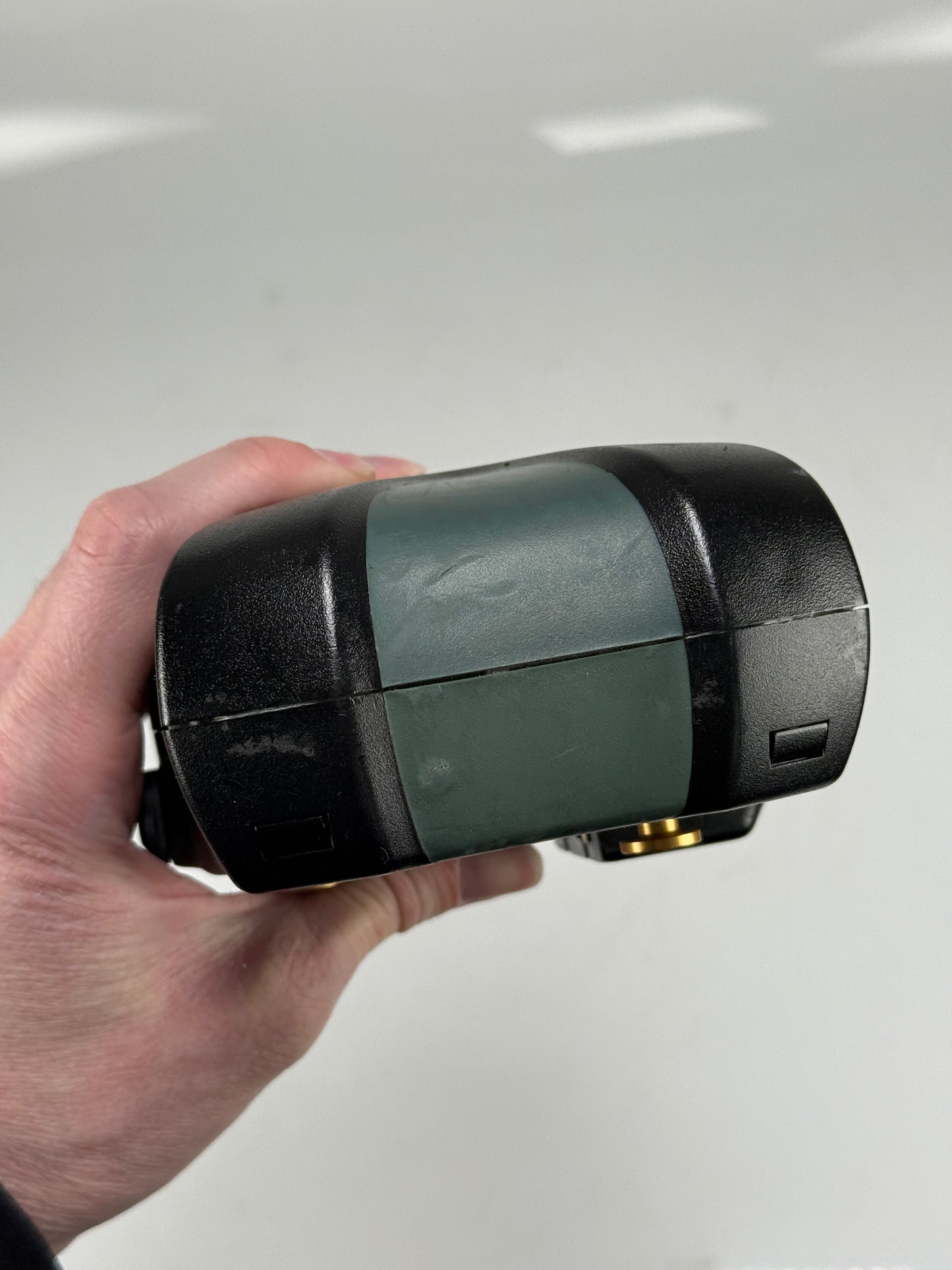 Anton Bauer Digital Series 90 Lithium-Ion Gold Mount Battery, 89Wh