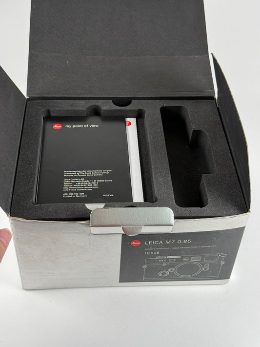 Leica M7 0.85 Rangefinder Film camera Body Box Black Chrome 10505