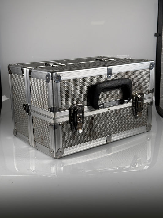 Canon GL1 Portable Handheld 3CCD Digital Mini DV Video Camera Camcorder