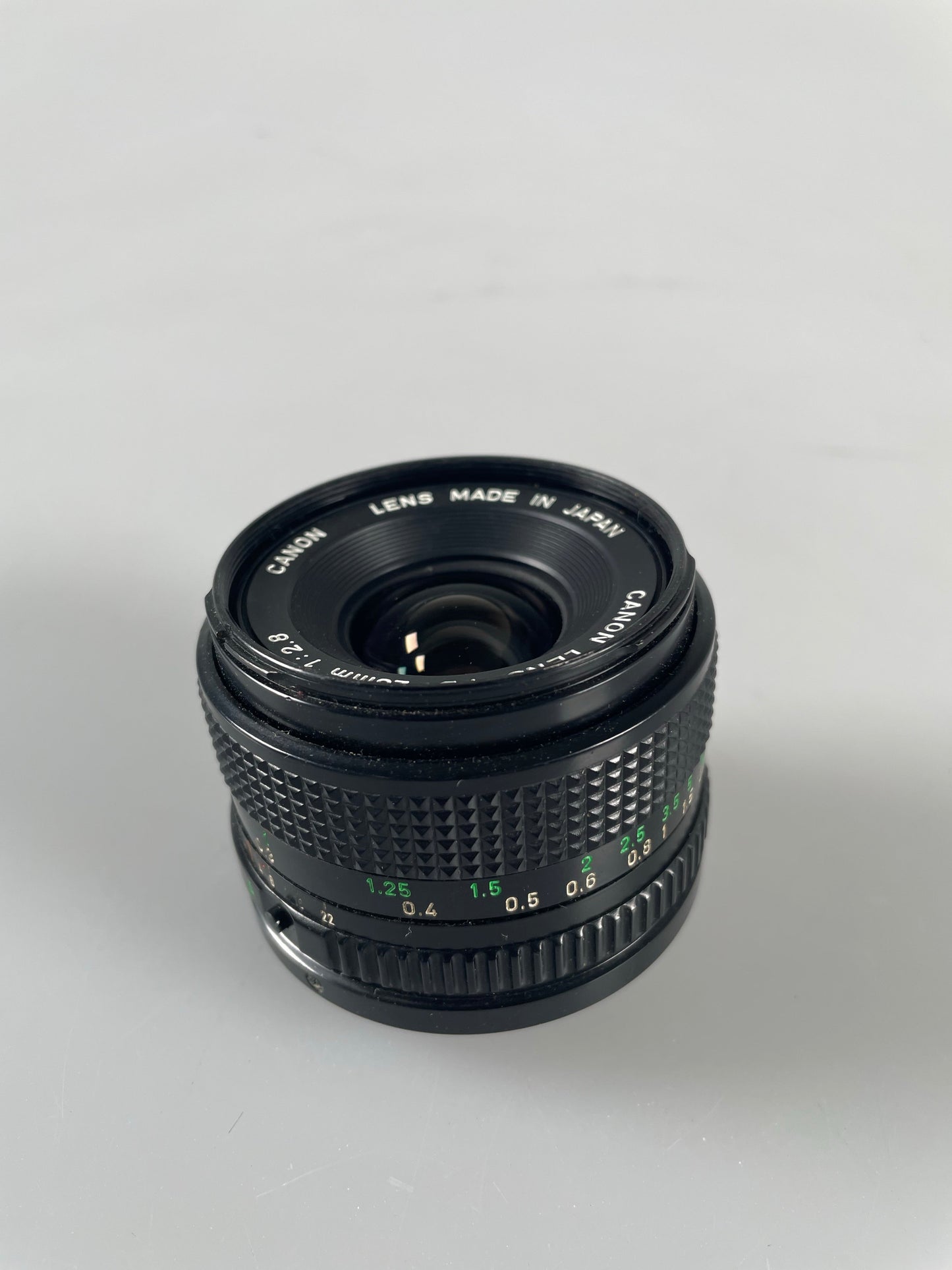 Canon FD 28mm f2.8 Lens 28/2.8