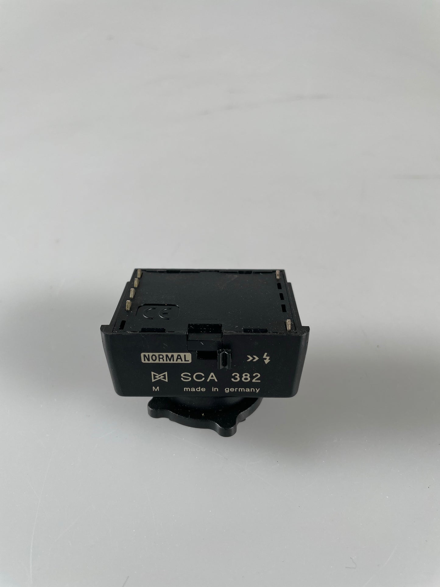 MECABLITZ METZ SCA 382 M FLASH ADAPTER CONTAX RF, SLR G1, G2, YASHICA