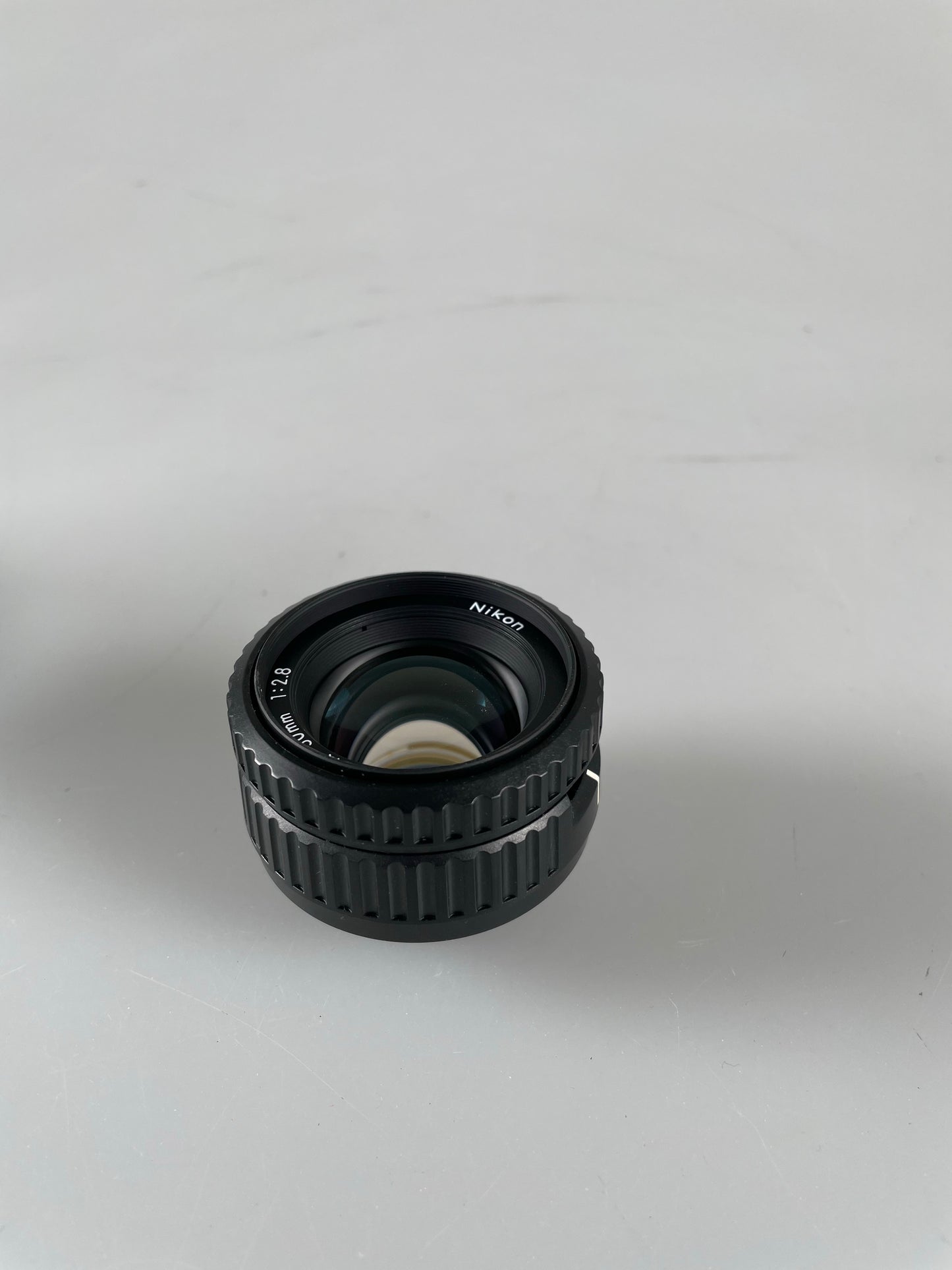 Nikon EL Nikkor 50mm f2.8 N Enlarging Lens For M39