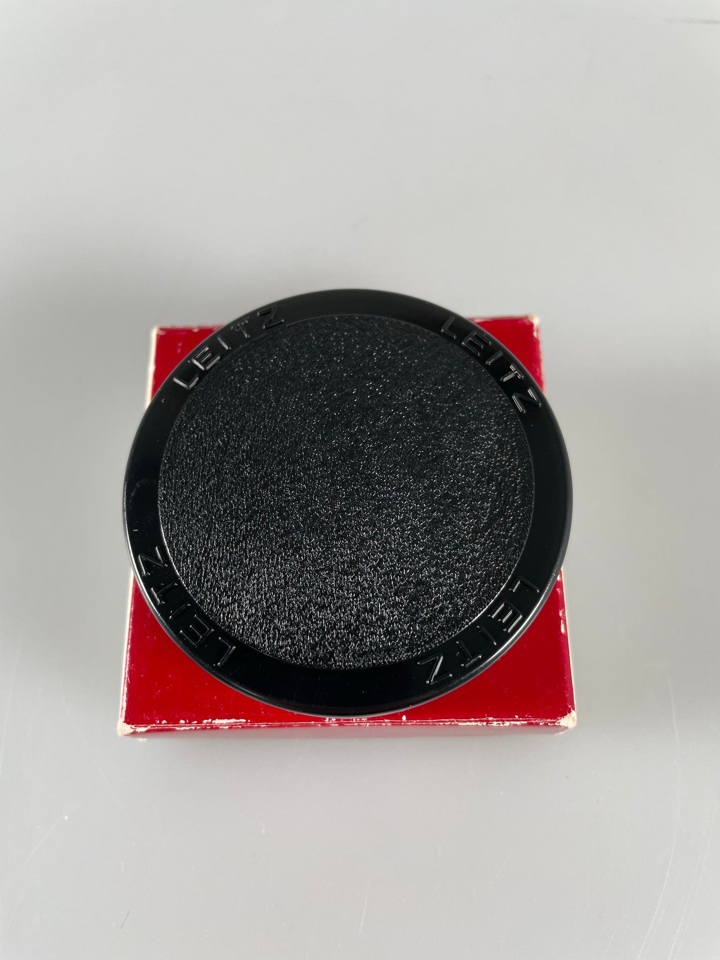 LEICA 14153 ORIGINAL LENS COVER FOR NOCTILUX 56mm - RARE