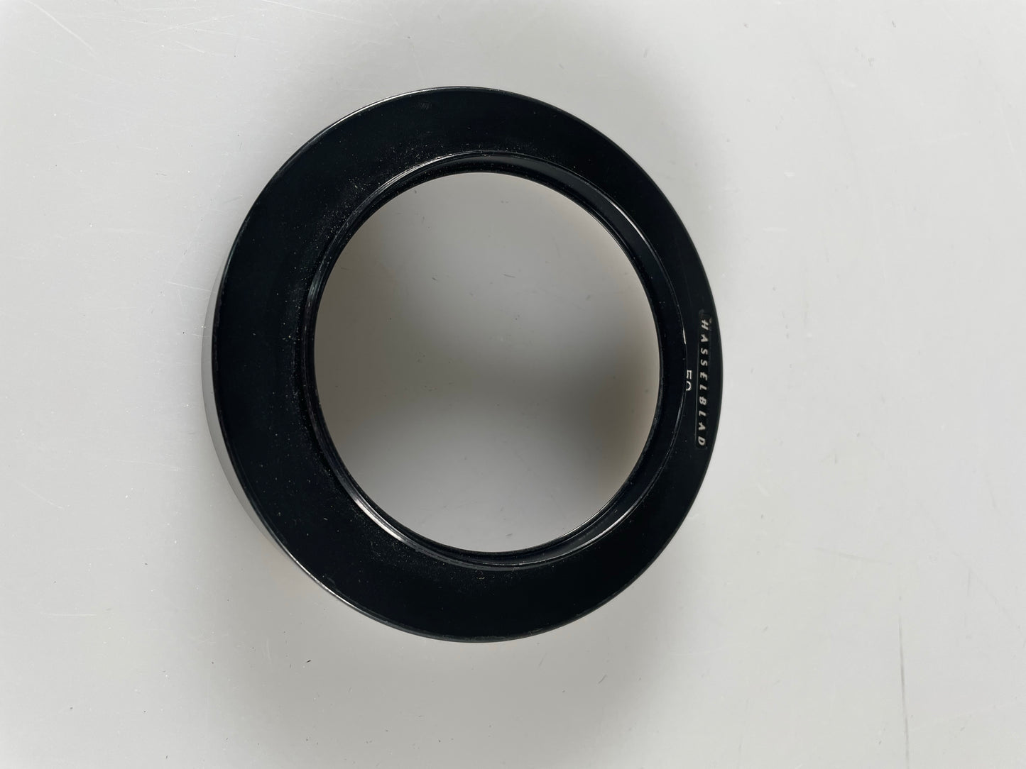 Hasselblad Metal Lens Hood for 50mm C - C T* Thread mount