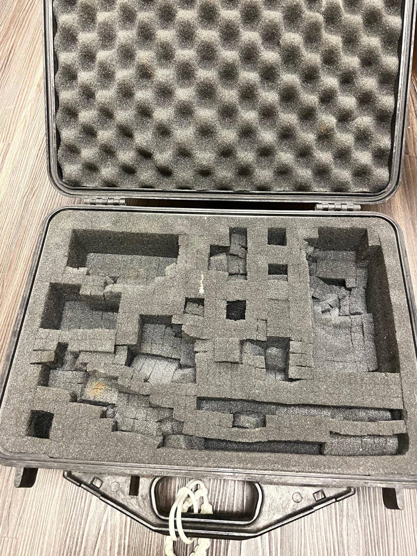 Nikon Nikonos Camera Pelican Case Black Promotional RARE