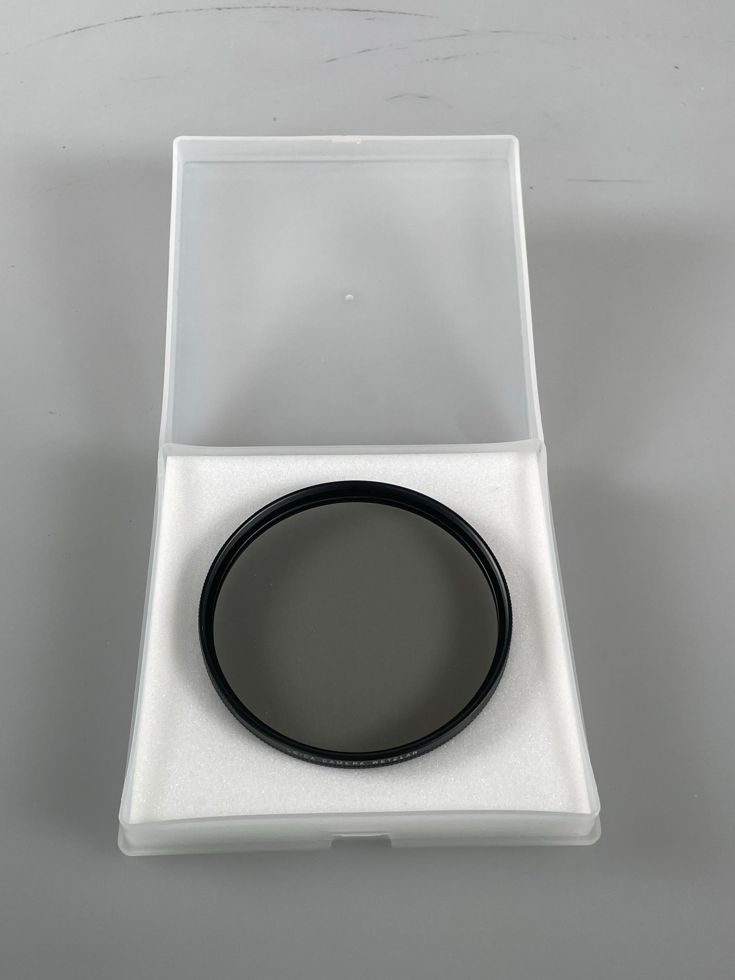 Leica E82 82mm Circular Polarization Filter Black #13052 in box