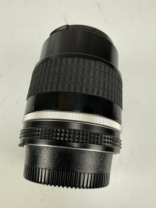 Nikon Nikkor 105mm f2.5 Ais Prime Manual Focus Portrait Lens