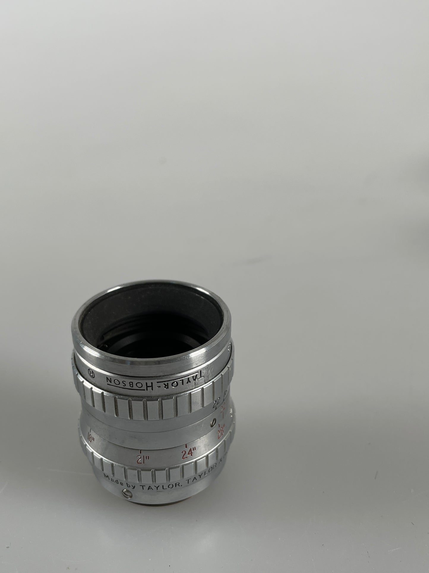 Bell & Howell Taylor Hobson 1 Inch 25mm f1.9 C-Mount 16 mm Cine Camera Lens