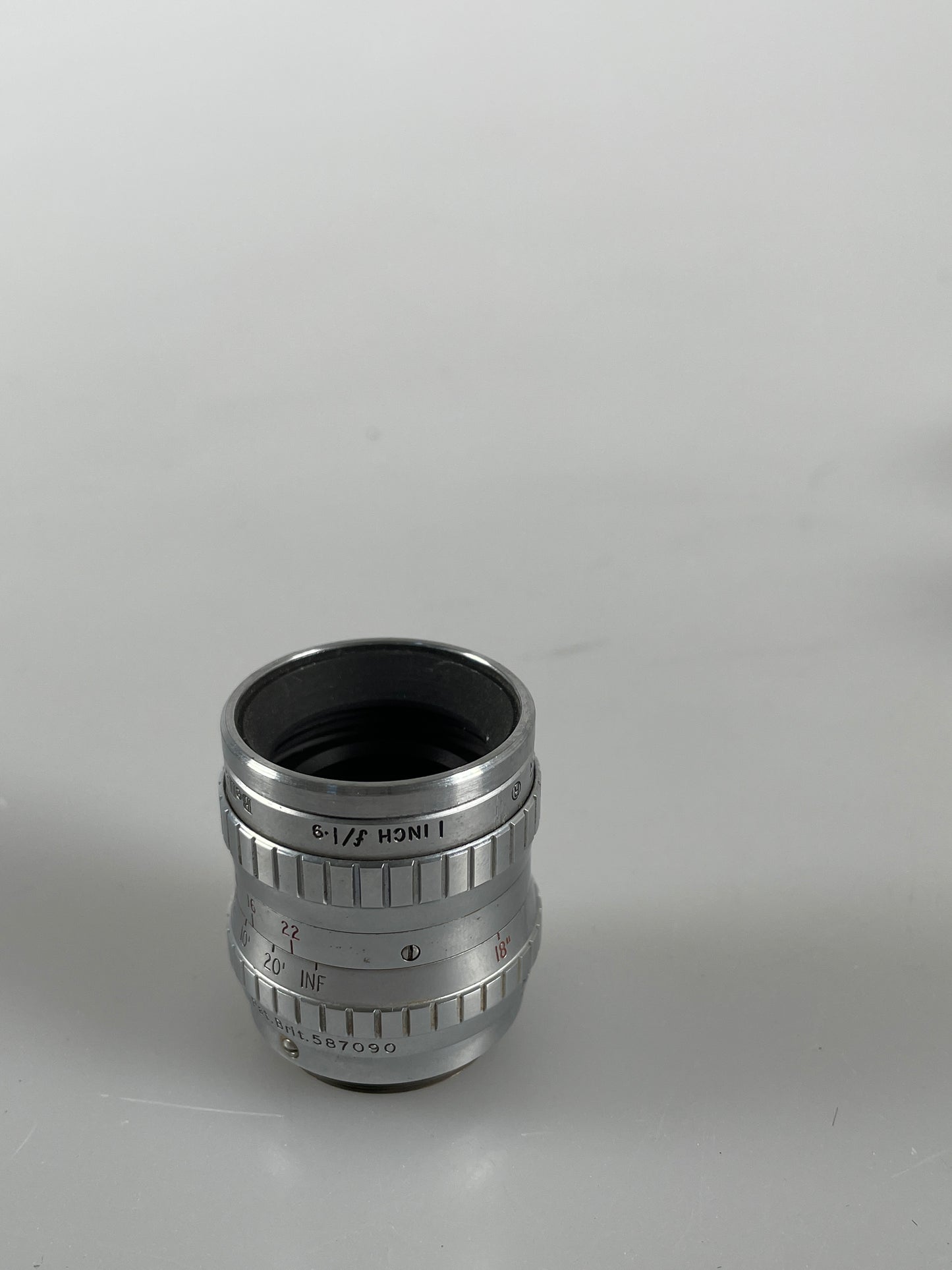 Bell & Howell Taylor Hobson 1 Inch 25mm f1.9 C-Mount 16 mm Cine Camera Lens