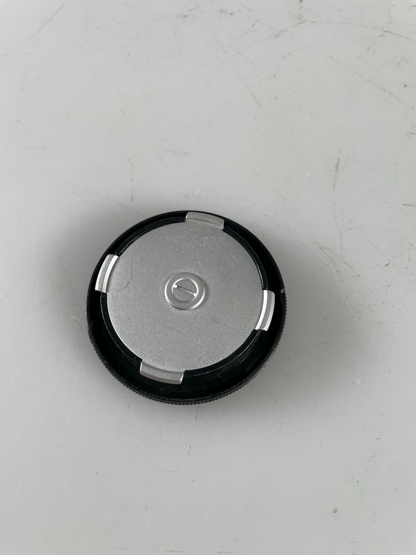 LEICA M BODY CAP METAL BACK