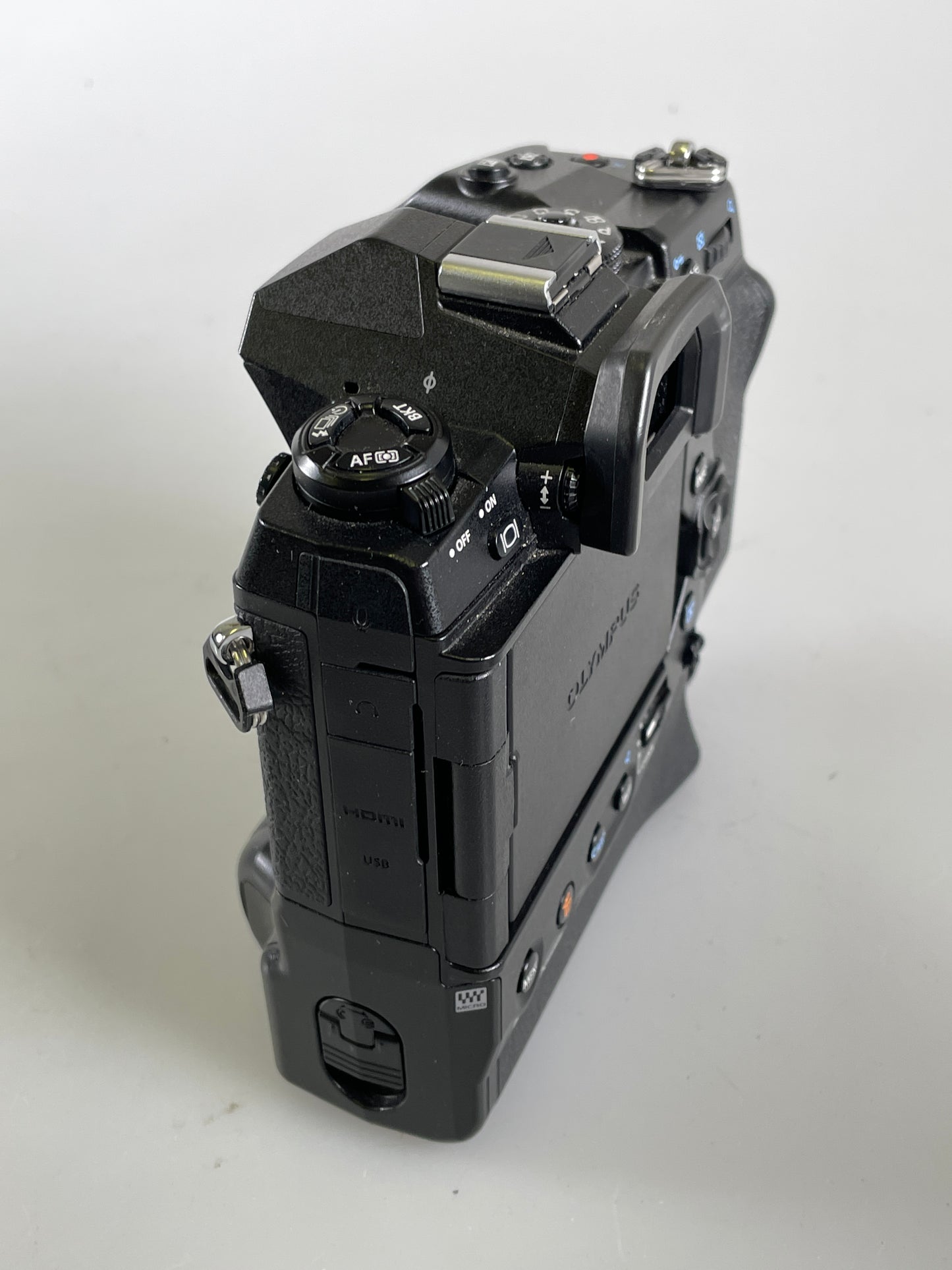 Olympus OM-D E-M1X Mirrorless Digital Camera