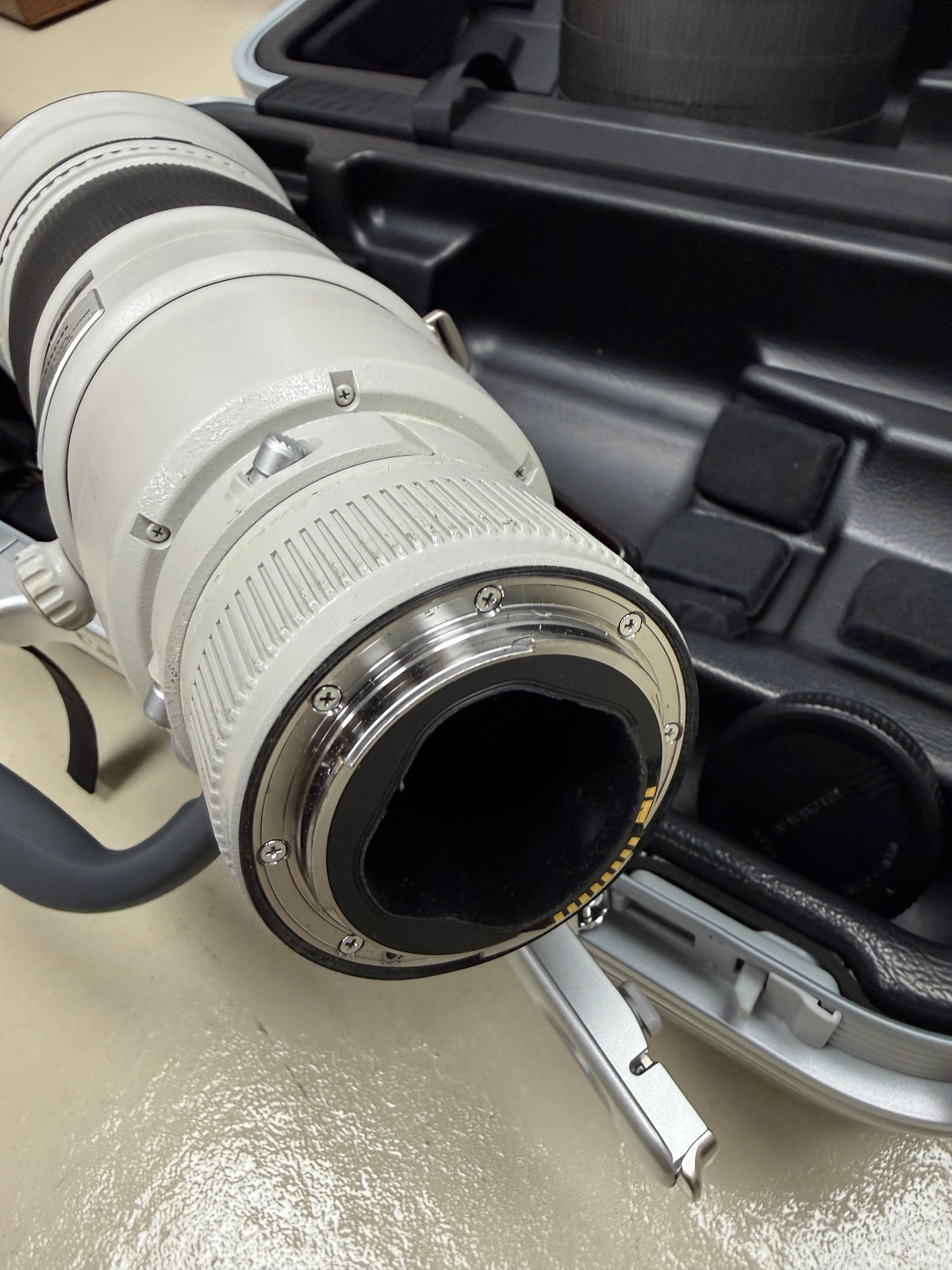Canon lens EF 600mm F4 L IS II USM