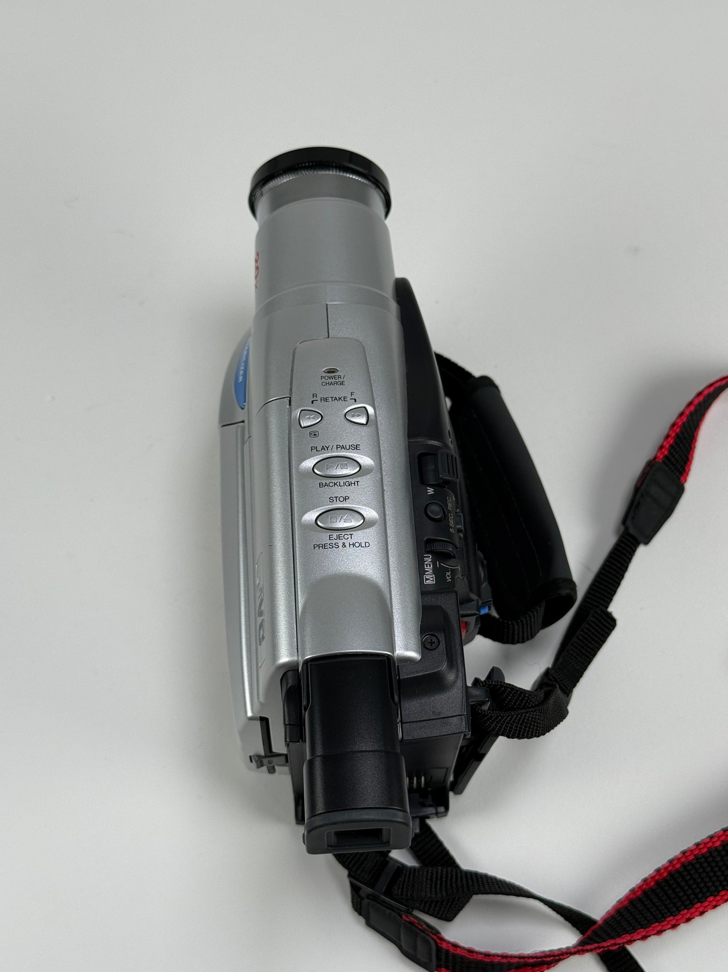 JVC GR-AXM18U Compact VHS-C Camcorder Bundle with power supply