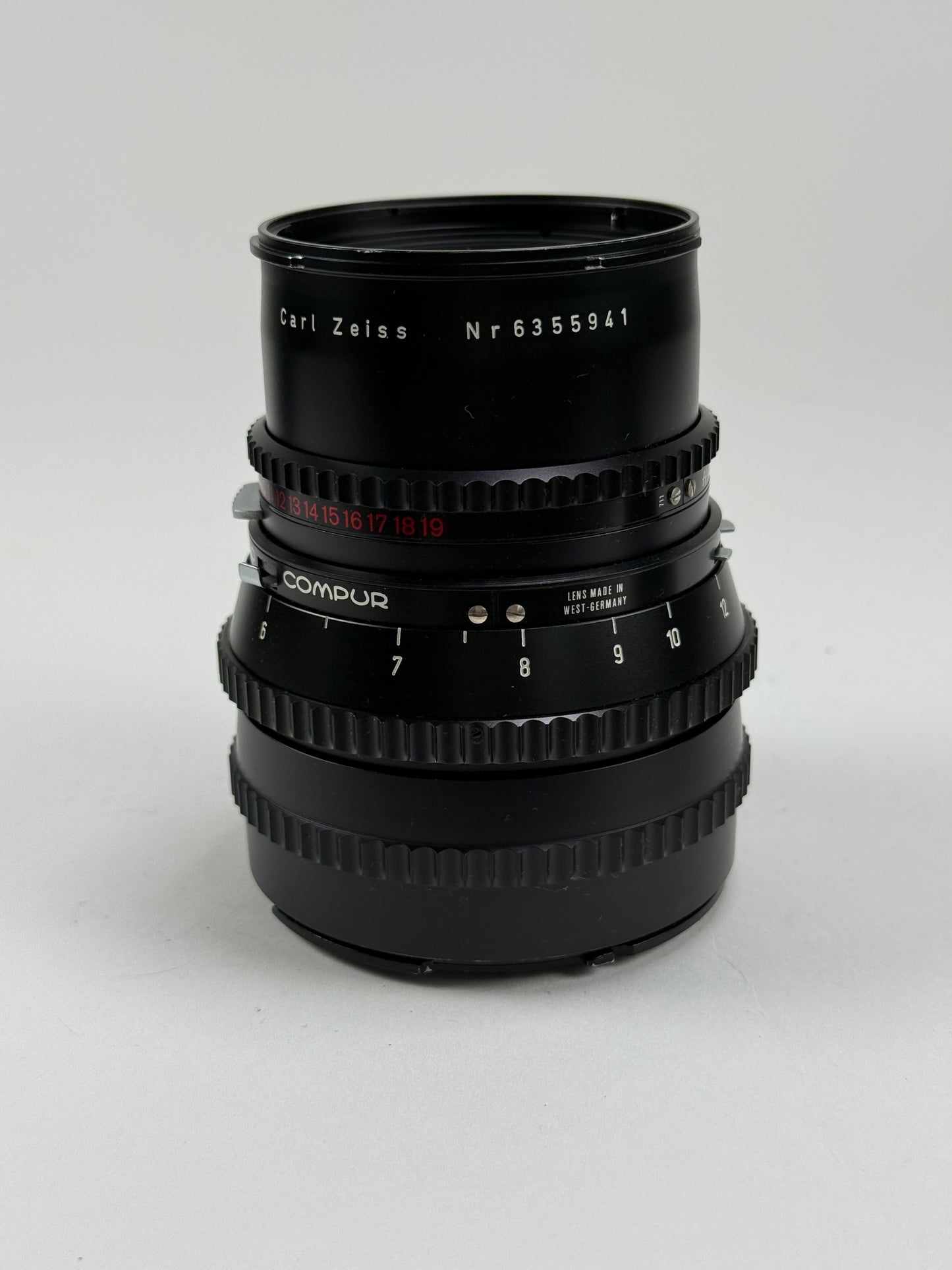 Hasselblad 150mm f4 Zeiss Sonnar C T* Lens 150/4 black