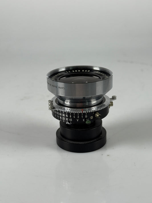 Schneider Super Angulon 65mm F8 lens in Compur #00