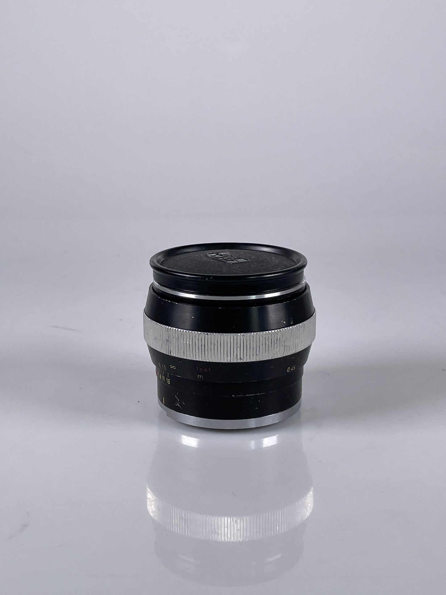 Carl Zeiss Planar 55mm f1.4 MF Lens For contarex black