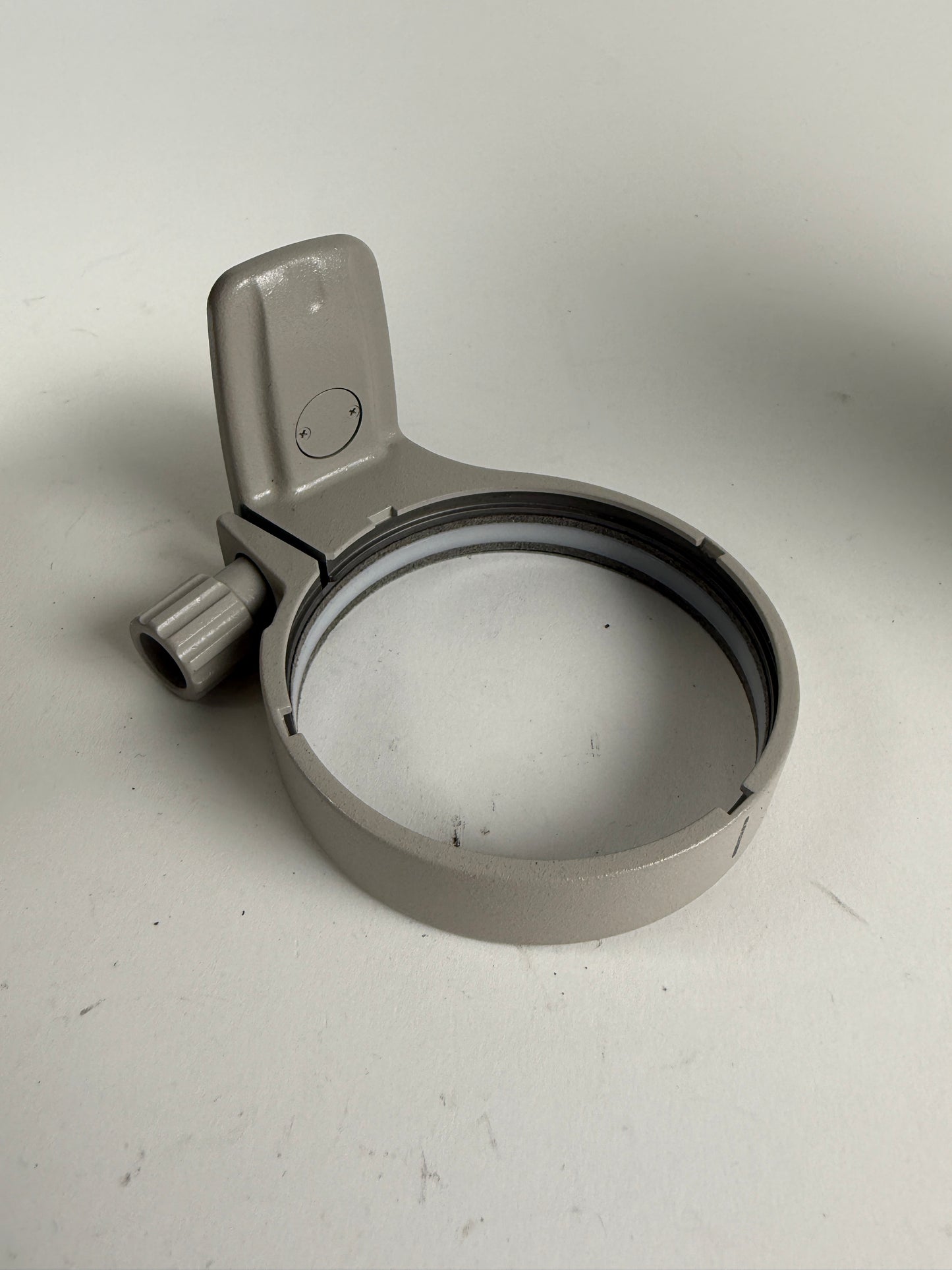 Canon OEM Tripod Mount Ring B(W) for EF 100-400mm f/4.5-5.6L IS , 70-200mm F2.8