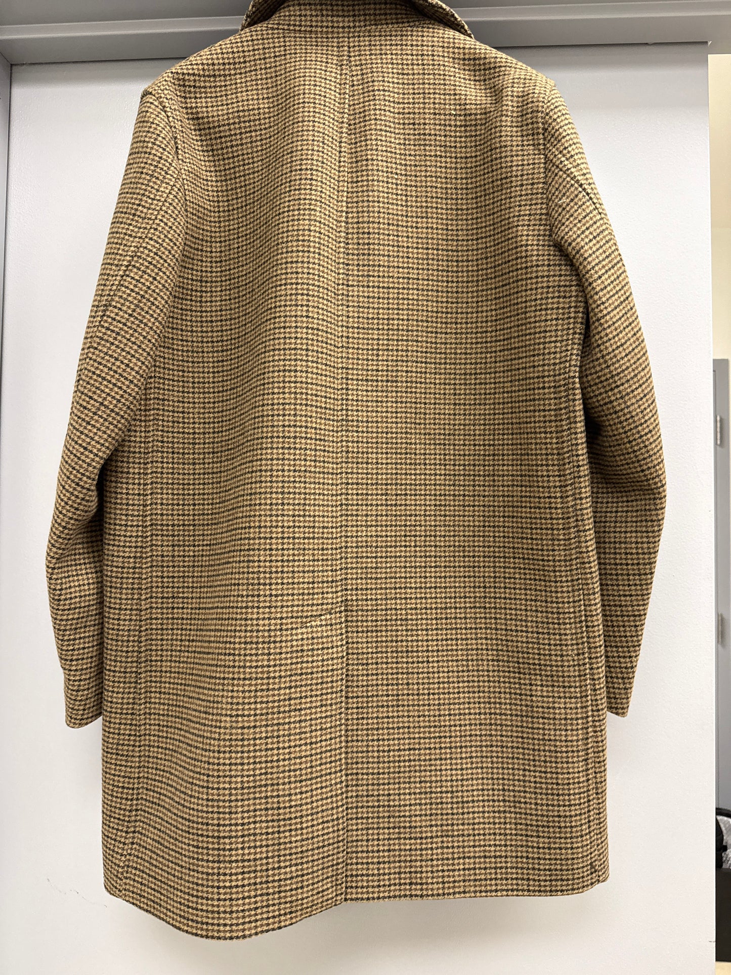 UNIQLO overcoat wool Jacket Men’s Medium