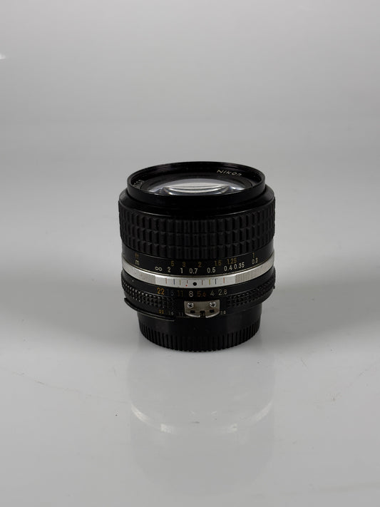 Nikon Nikkor AI-S 24mm f2.8 Lens 24/2.8 AIS