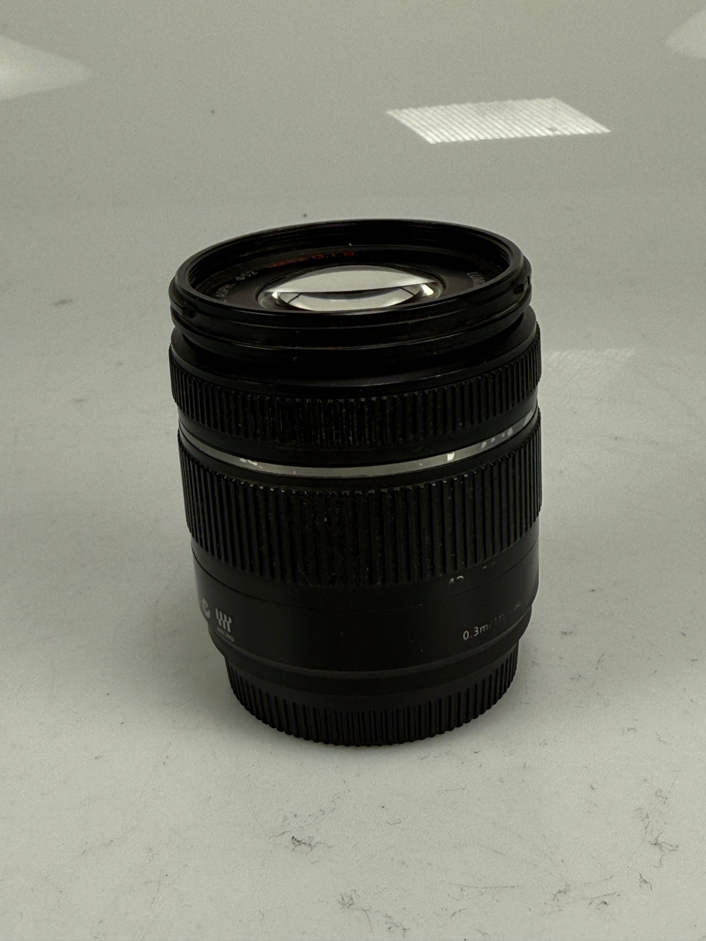 Panasonic Lumix G Vario H-FS014042 14-42mm f3.5-5.6 Asph. Zoom Mega OIS Lens