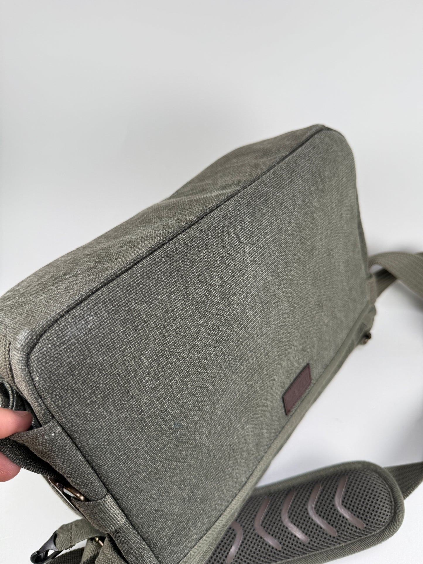 Think Tank Photo Retrospective 7M Shoulder Bag for Cameras