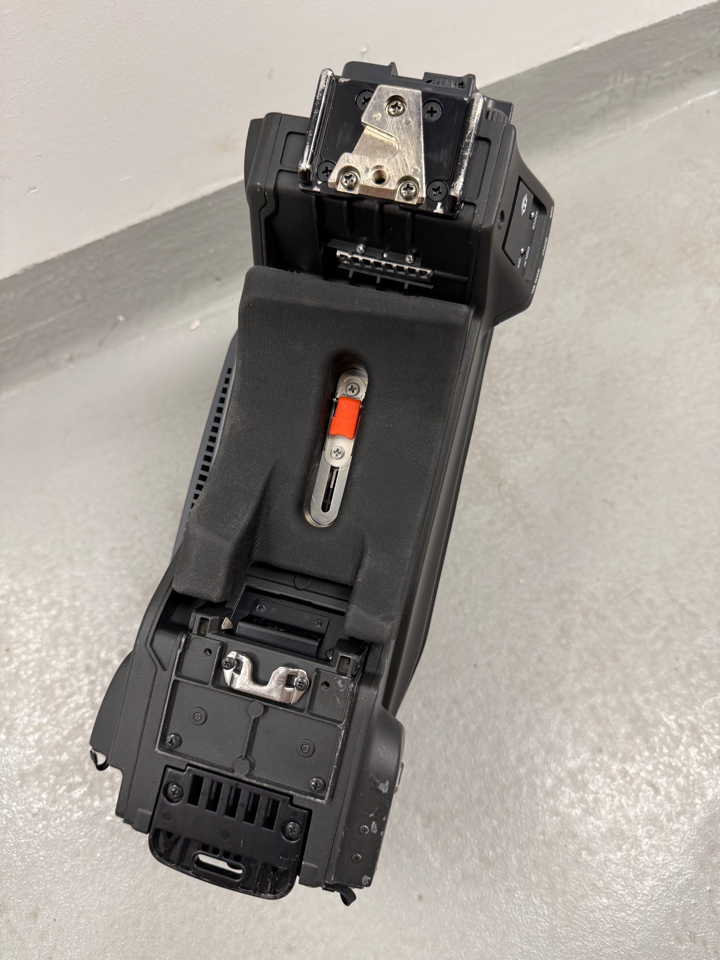 Sony HDC1500 HD Color Camera video studio
