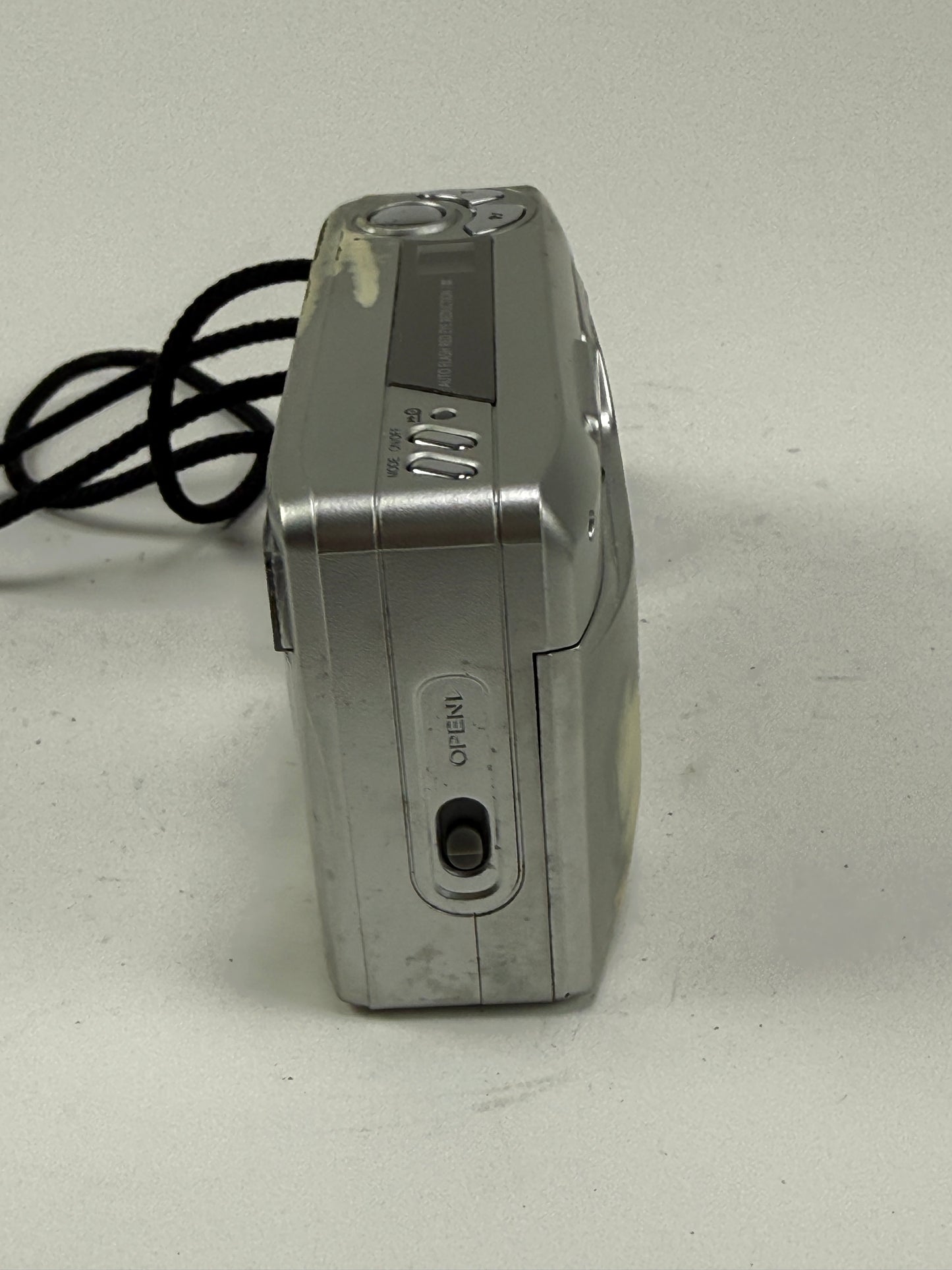 Minolta Zoom 60 Date 35mm Point & Shoot Silver Film Camera
