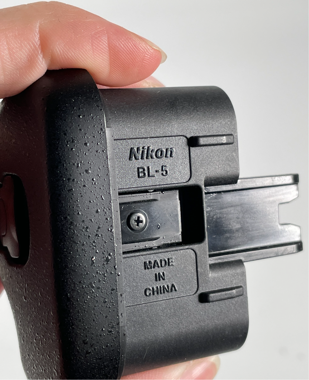 Nikon BL-5 Battery Chamber Cover For Select Battery Packs Used Excellent