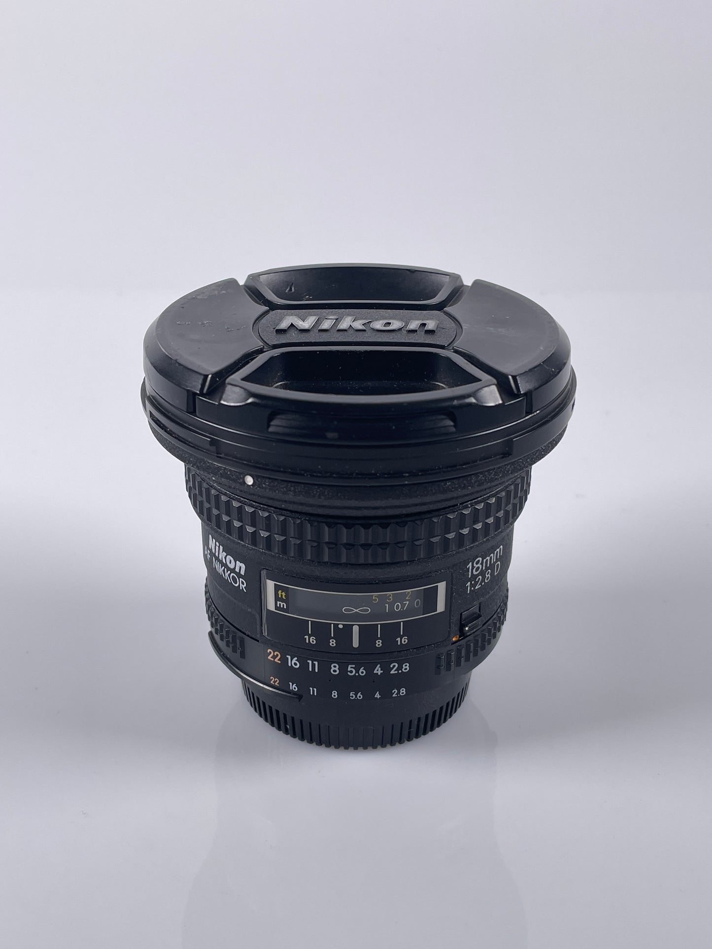 Nikon AF Nikkor 18mm f/2.8 D Ultra Wide Angle Lens