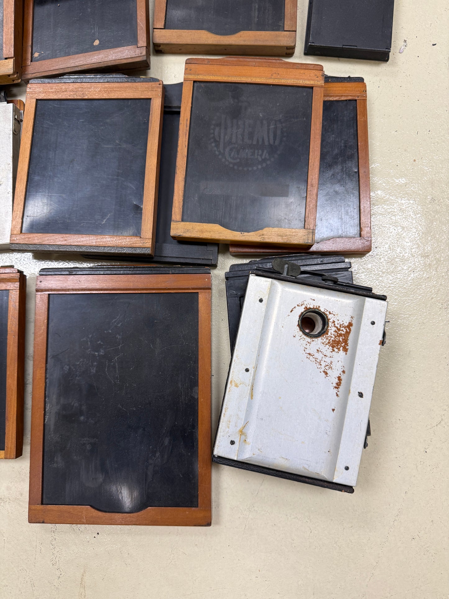 Large lot of Vintage Cut Film Holders wooden Premo, graflex, Kodak, etc