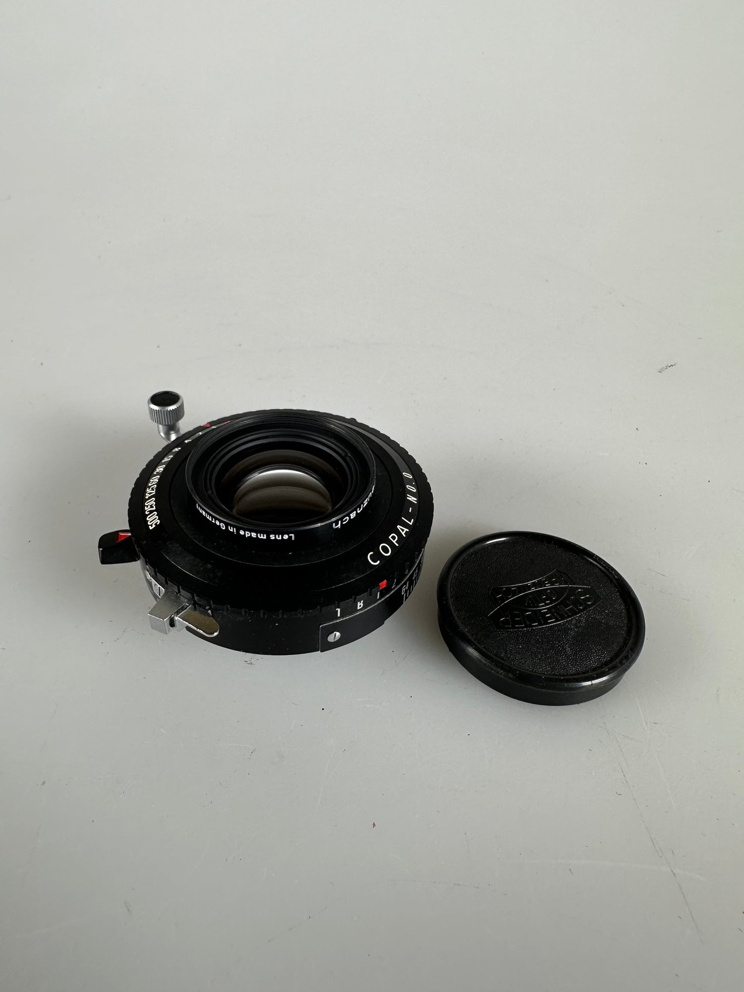 Schneider G-Claron 150mm F9 Lens in Copal #0 Shutter large format