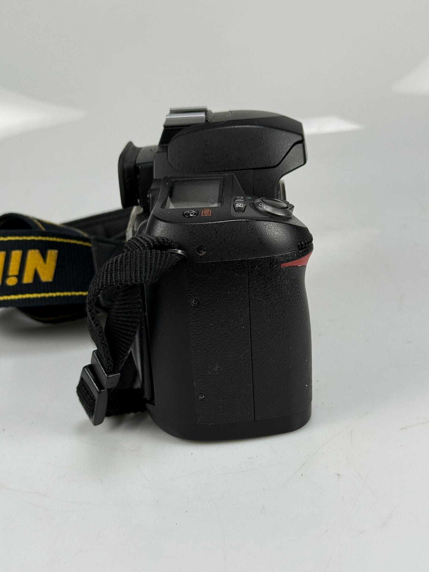 Nikon D70s Digital SLR Camera Body black