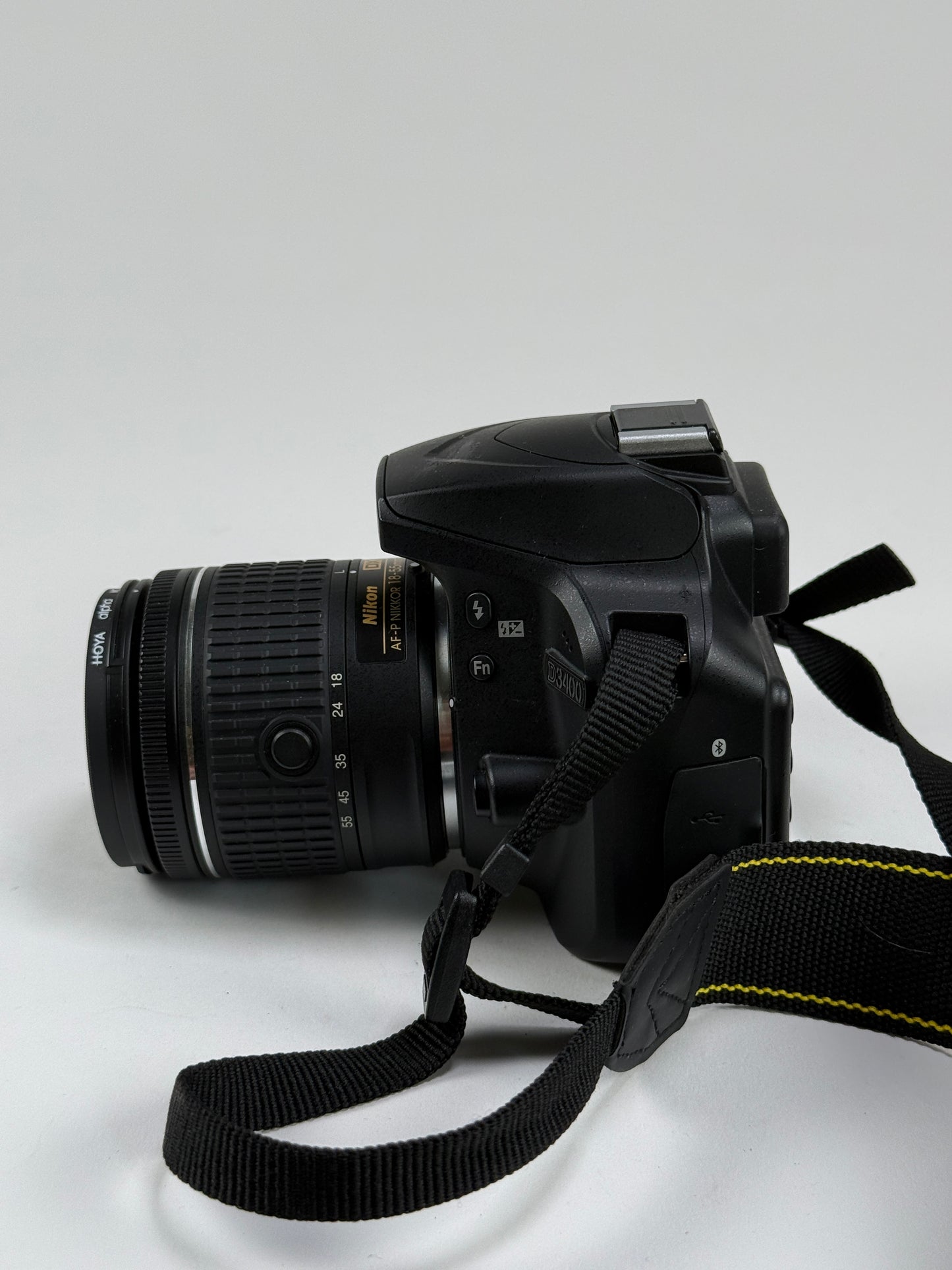 Nikon D3400 24.2MP DSLR Camera (Kit w/ AF-P VR DX 18-55mm Lens)
