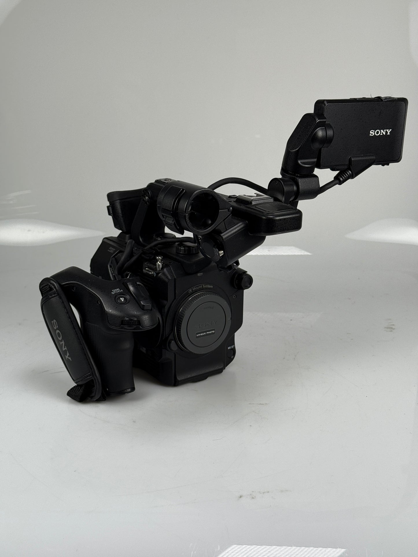 Sony PXW-FS5M2 4K XDCAM Super 35mm Compact Camcorder FS5 Mark II